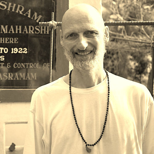 Nicolas sur la montagne sacrée d'Arunachala